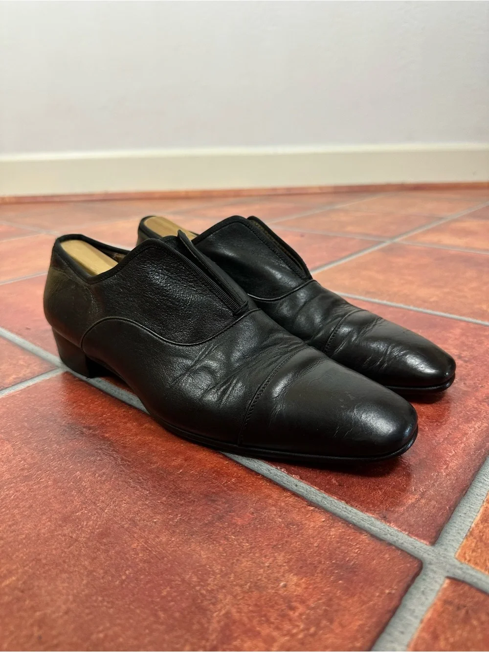 Christian Louboutin Alpha Male II Oxford Shoes in Black Calf Leather